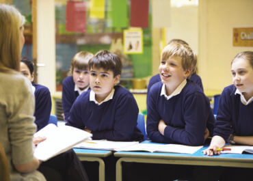 รู้หรือไม่ ทำไมหลาย ๆ โรงเรียนเลือกใช้ เครื่องสแกนใบหน้ากันแล้ว